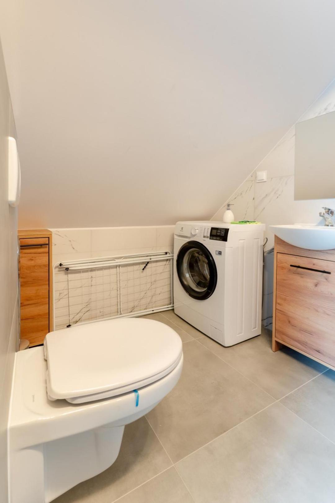 Apartamenty Ok'S - Blisko Centrum W Pelni Wyposazone - By Spaceapart Jelenia Gora Ngoại thất bức ảnh