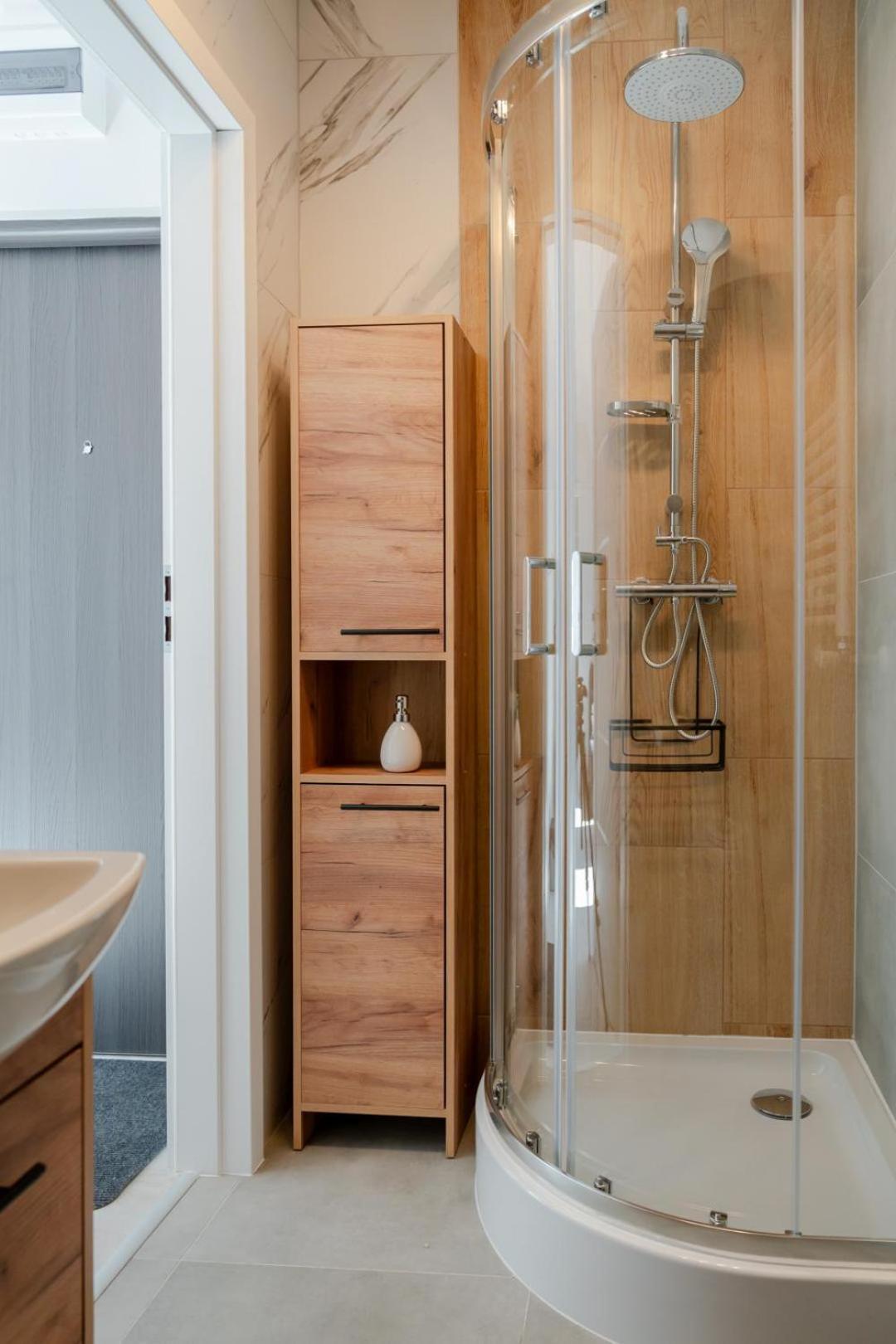 Apartamenty Ok'S - Blisko Centrum W Pelni Wyposazone - By Spaceapart Jelenia Gora Ngoại thất bức ảnh