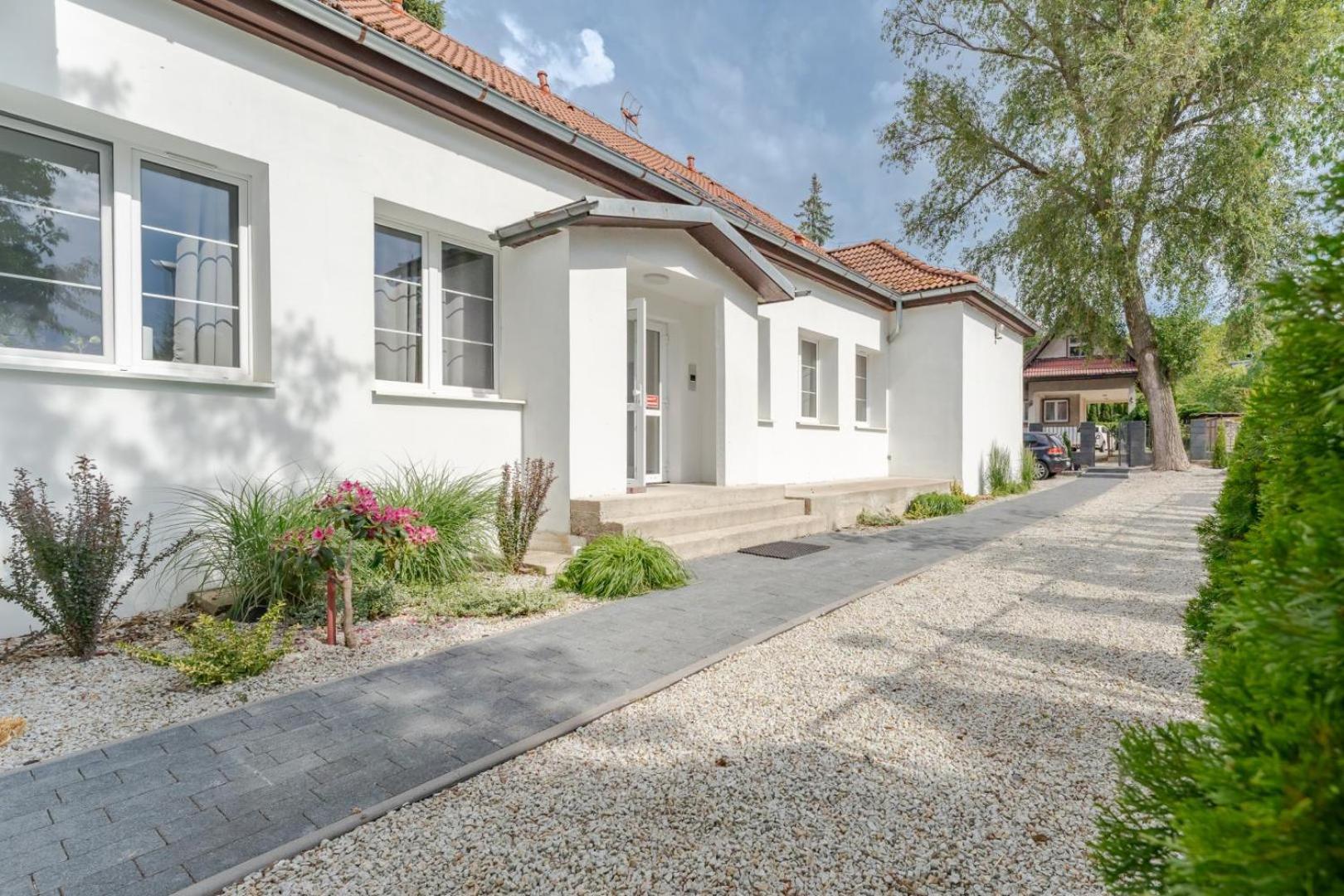 Apartamenty Ok'S - Blisko Centrum W Pelni Wyposazone - By Spaceapart Jelenia Gora Ngoại thất bức ảnh